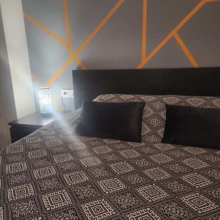 Estudio Con Terraza Badalona Hotell Eksteriør bilde