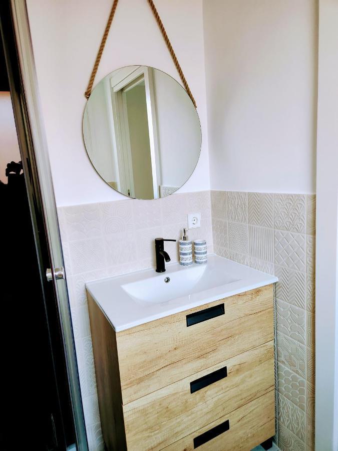 Estudio Con Terraza Badalona Hotell Eksteriør bilde